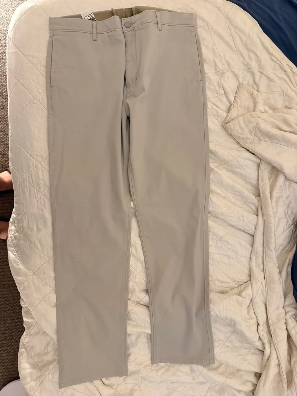 Levi's Men's Straight Chinos in Light Gray